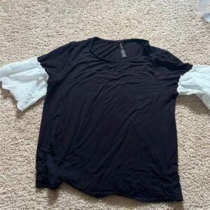 Vintage lord and Taylor Black and white lace bell sleeve too